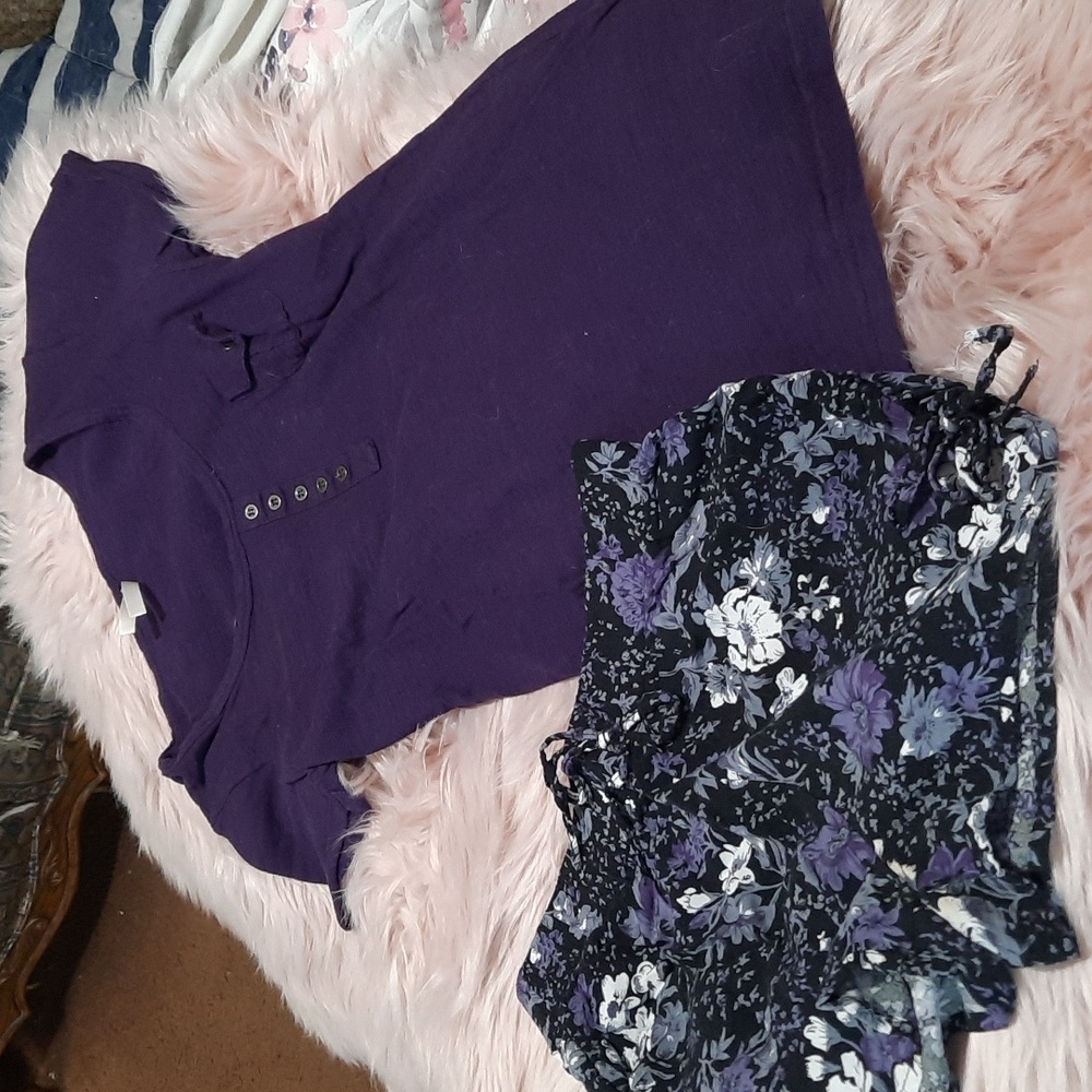 Hype and color story 2 piece set size small & medium